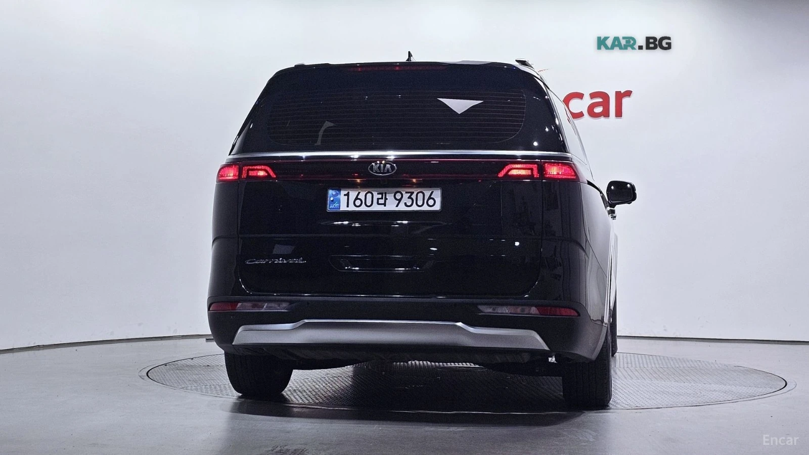 Kia Carnival 3.5* NOBLESSE* ПОДГРЕВ* ОБДУХВАНЕ* 360* , снимка 4 - Автомобили и джипове - 56196828