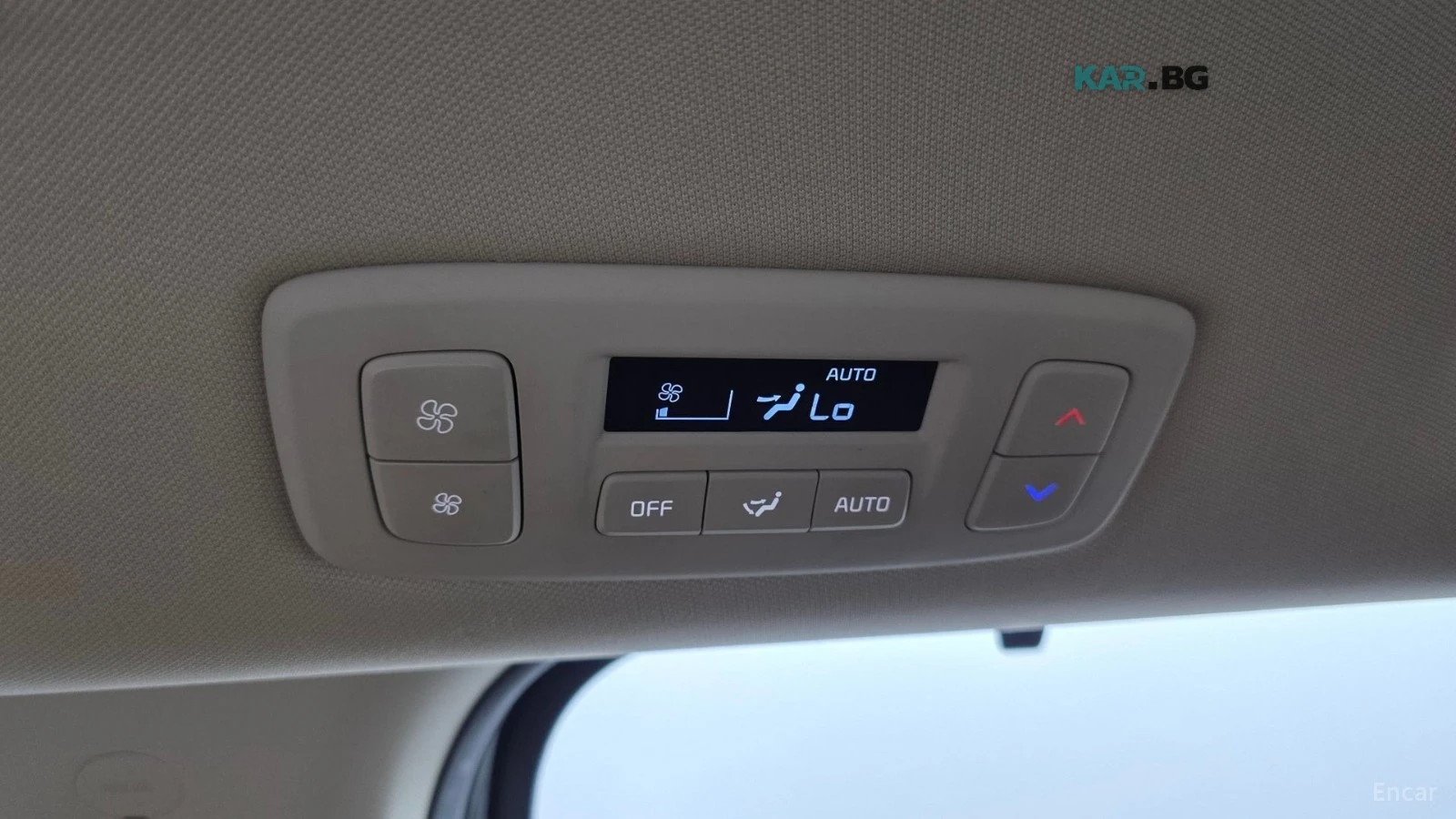 Kia Carnival 3.5* NOBLESSE* ПОДГРЕВ* ОБДУХВАНЕ* 360* , снимка 17 - Автомобили и джипове - 56196828