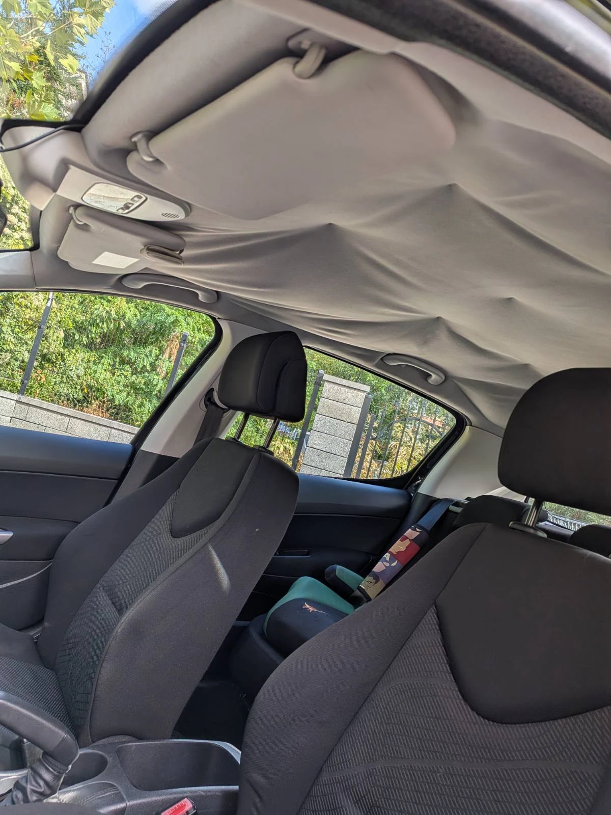 Peugeot 308 1.6 HDI, снимка 12 - Автомобили и джипове - 56205792