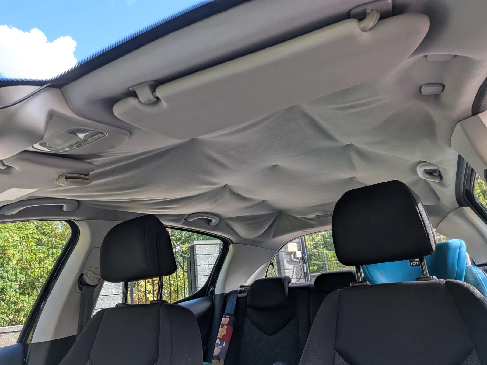 Peugeot 308 1.6 HDI, снимка 16 - Автомобили и джипове - 56205792
