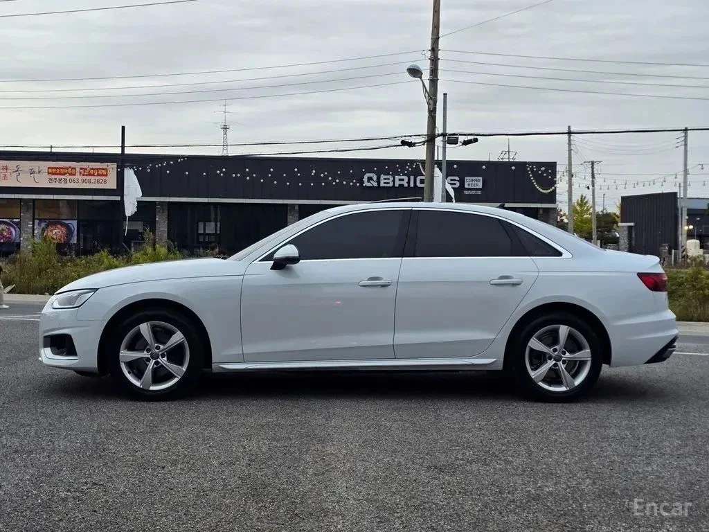 Audi A4, снимка 4 - Автомобили и джипове - 56727197