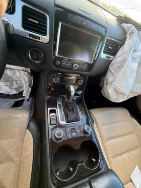 VW Touareg - 6000 € / 11734.98 лв. - 31928261 12