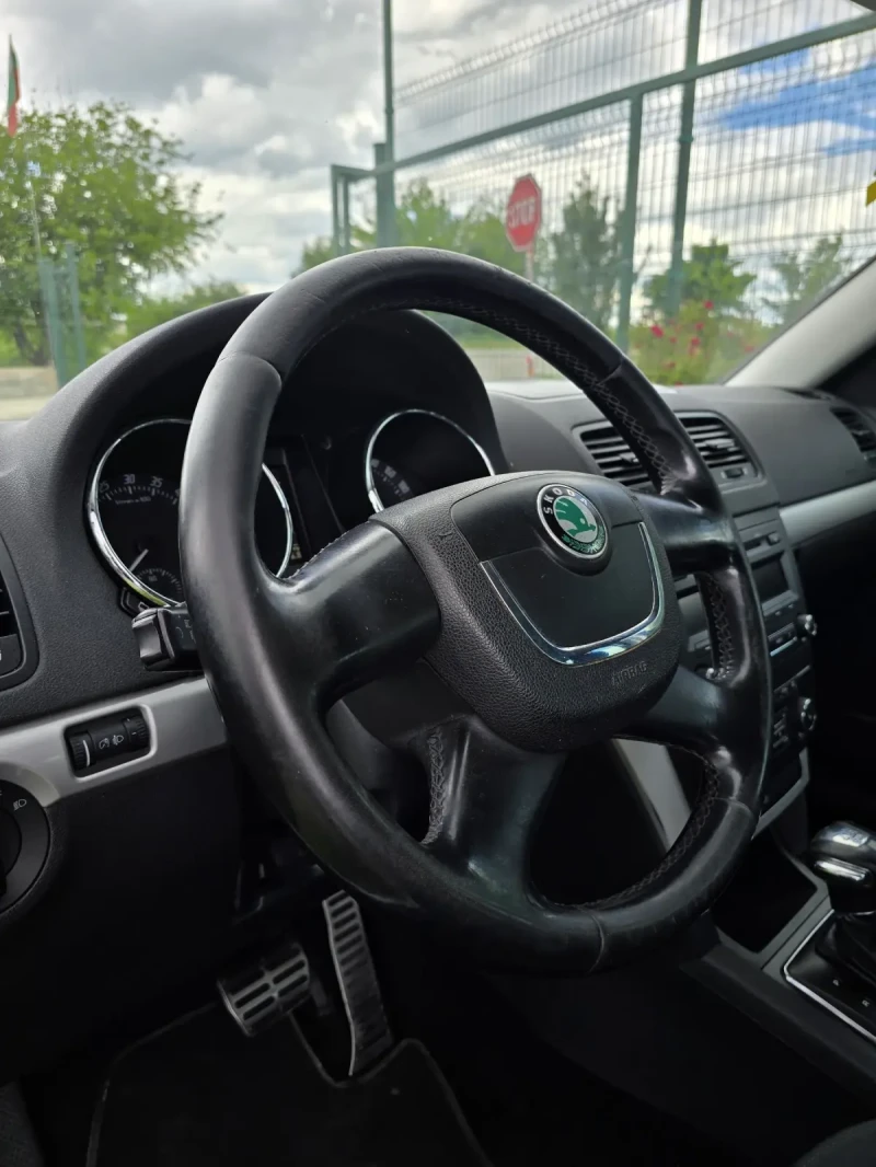 Skoda Yeti 2.0TDI* Automatic* 4x4* CH* Euro5, снимка 9 - Автомобили и джипове - 50389483