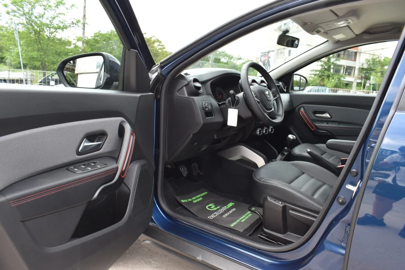 Dacia Duster 1.33i* 4x4* 360CAMERA* Sport-Edition, снимка 7 - Автомобили и джипове - 50535906