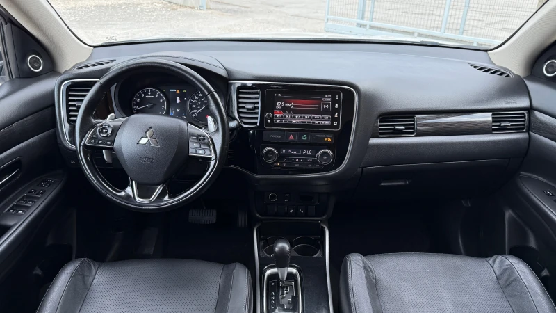 Mitsubishi Outlander 3.0-V6-FULL-7МЕСТА-КАНАДА, снимка 12 - Автомобили и джипове - 50994401
