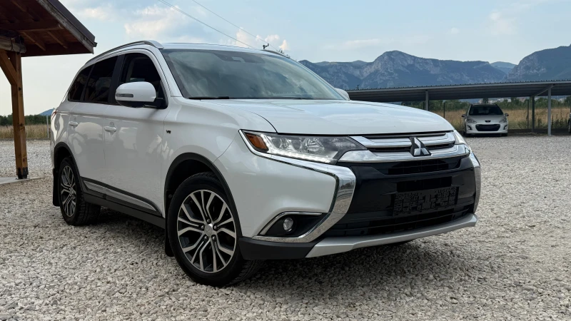 Mitsubishi Outlander 3.0-V6-FULL-7МЕСТА-КАНАДА