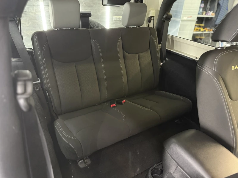 Jeep Wrangler Unlimited* Sahara* Cabrio* Hard Top* Automatic* , снимка 9 - Автомобили и джипове - 52654838