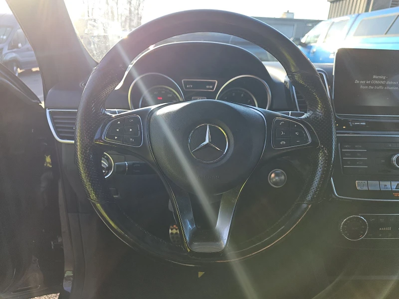 Mercedes-Benz GLE 400 4Matic, снимка 14 - Автомобили и джипове - 53211071