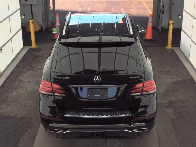 Mercedes-Benz GLE 400 4Matic, снимка 7 - Автомобили и джипове - 53211071