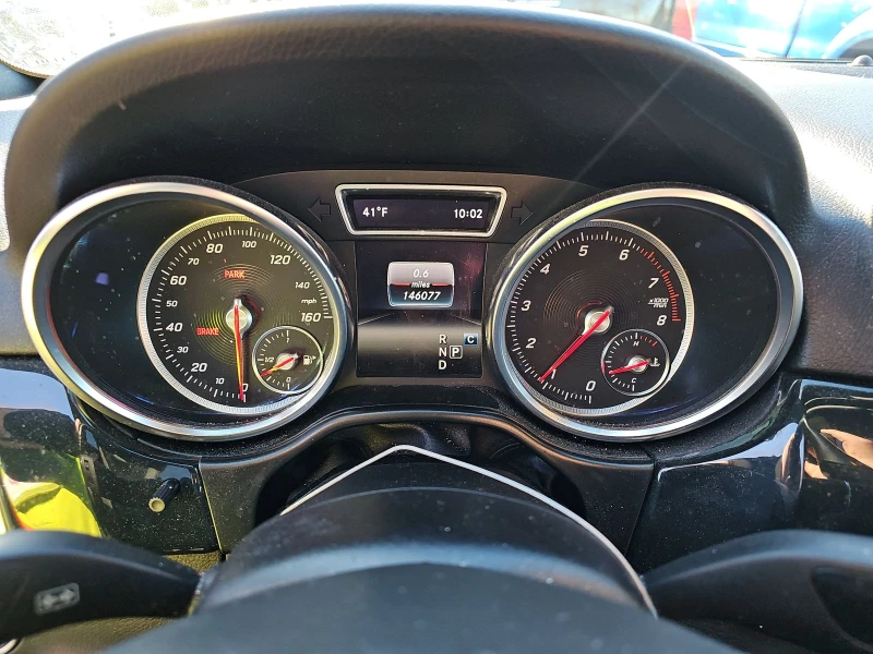 Mercedes-Benz GLE 400 4Matic, снимка 17 - Автомобили и джипове - 53211071