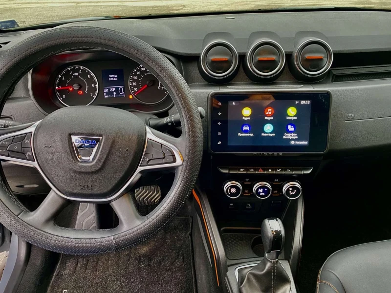 Dacia Duster 1.3 Tce 4x2, снимка 3 - Автомобили и джипове - 53502013