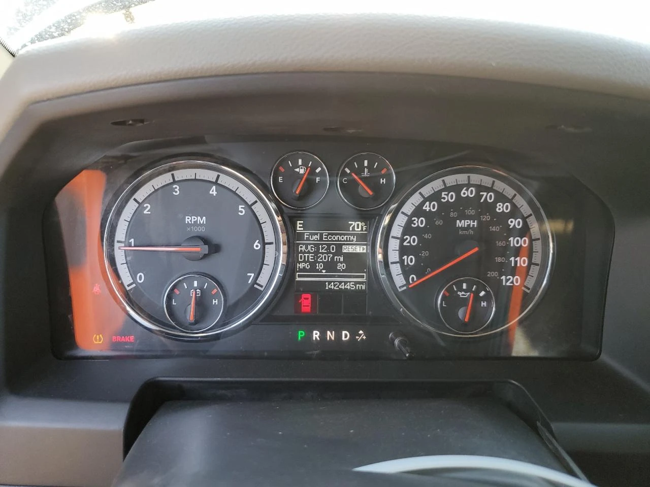 Dodge RAM 1500 5.7 V8* ПЕРФЕКТЕН - изображение 10