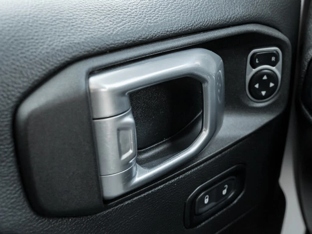 Jeep Wrangler Unlimited Sahara CAM* * KEYLESS*  | Mobile.bg   11