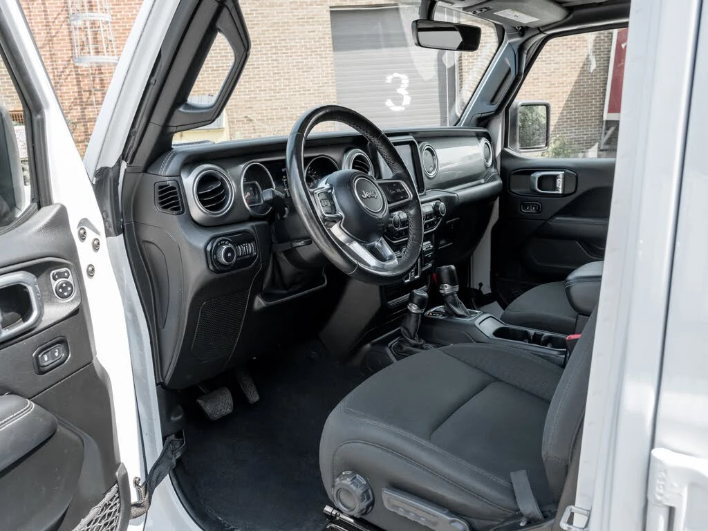 Jeep Wrangler Unlimited Sahara CAM* * KEYLESS*  | Mobile.bg   7