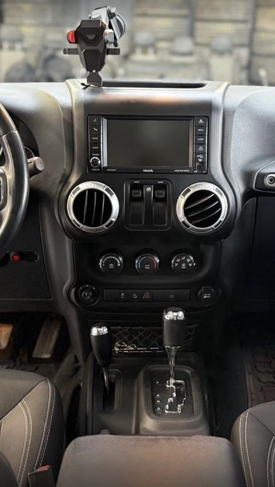 Jeep Wrangler Unlimited* Sahara* Cabrio* Hard Top* Automatic*  - изображение 10