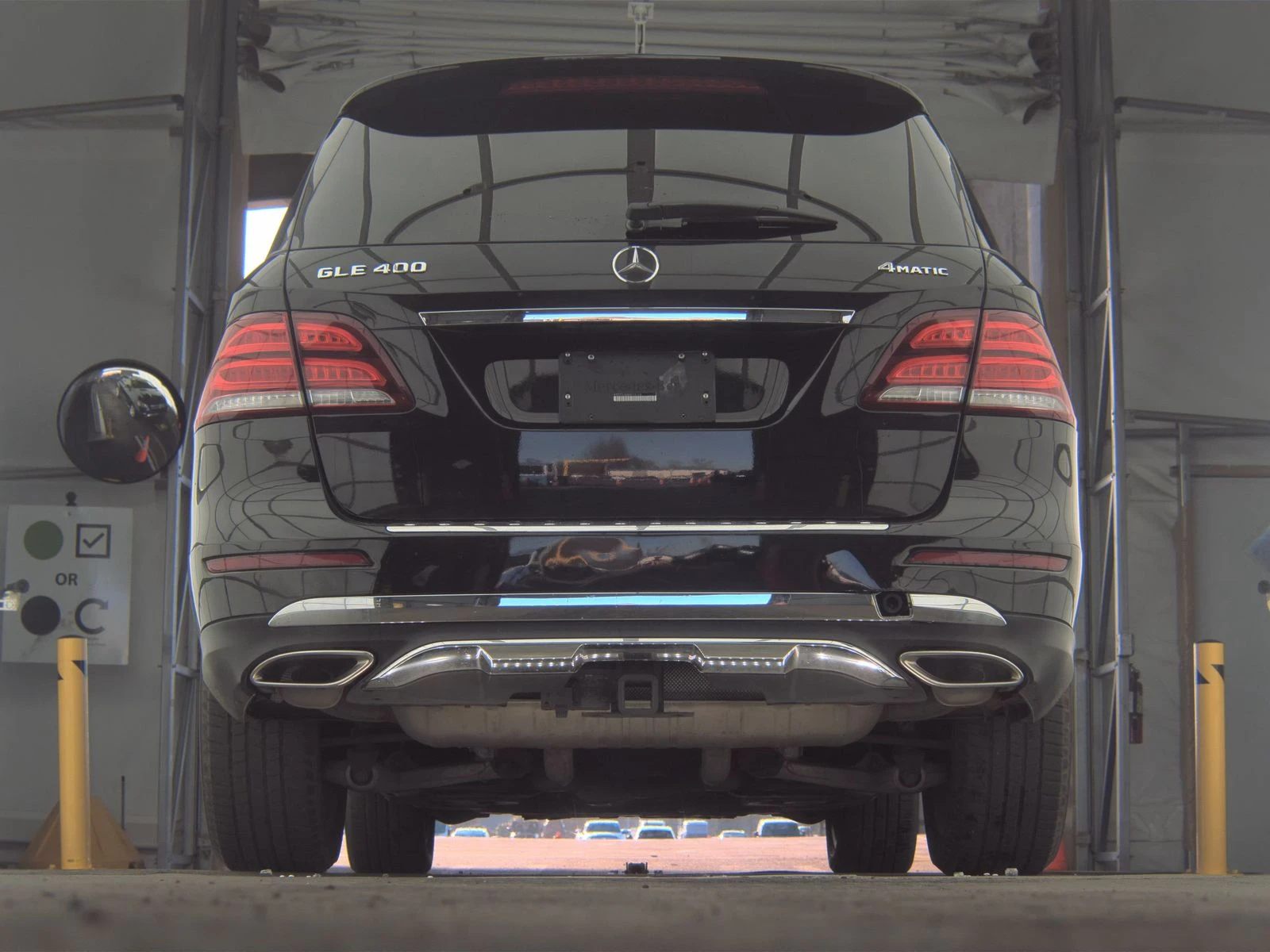 Mercedes-Benz GLE 400 4Matic - изображение 6