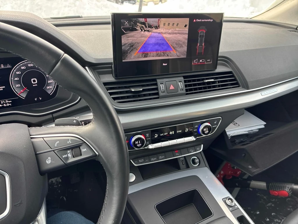 Audi Q5 / Progressiv / AWD / ПАНОРАМА / 2 КЛЮЧА / CARFAX - изображение 9