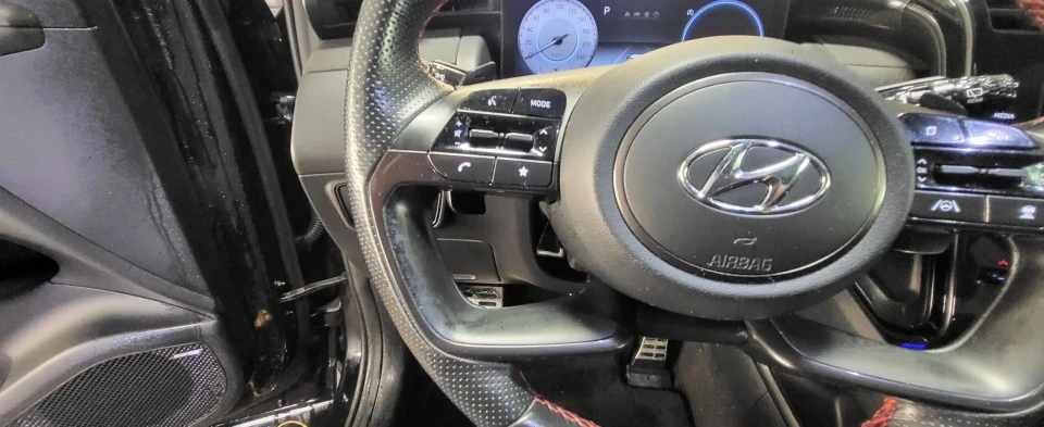 Hyundai Tucson * SEL w/Premium pkg * CARFAX * ЦЕНА ДО БГ - изображение 9