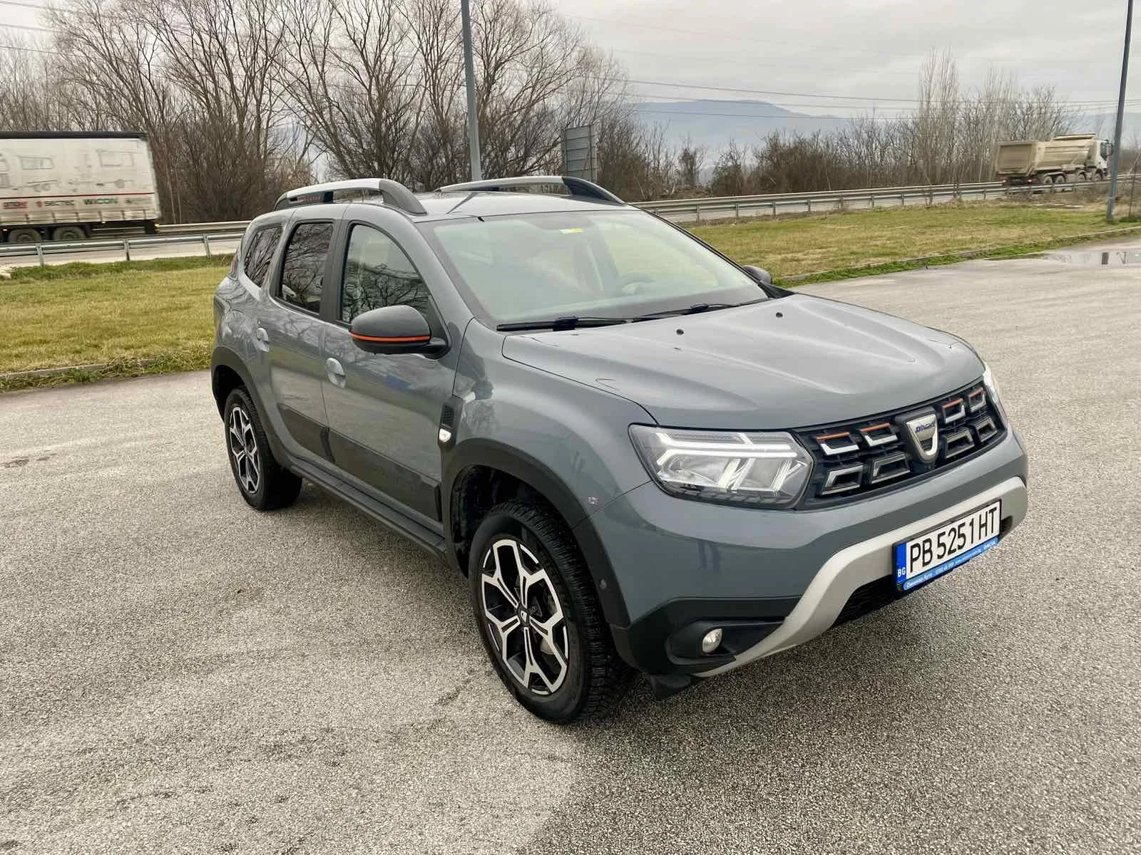 Dacia Duster 1.3 Tce 4x2 - изображение 2