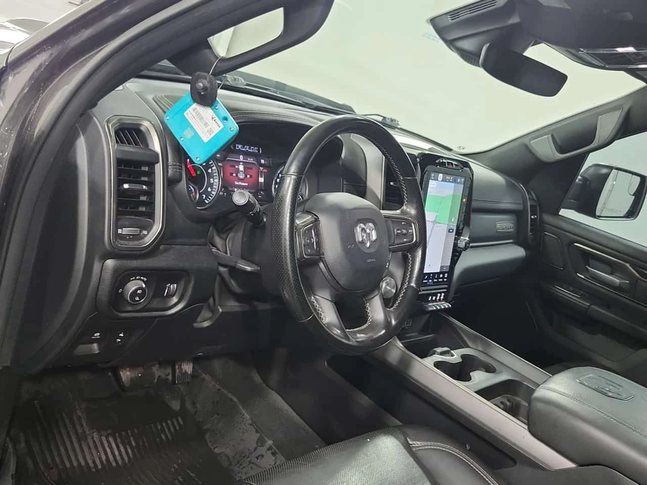 Dodge RAM 1500 * SPORT CREW CAB SHORT BED * CARFAX * ЦЕНА ДО БГ, снимка 7 - Автомобили и джипове - 54080340