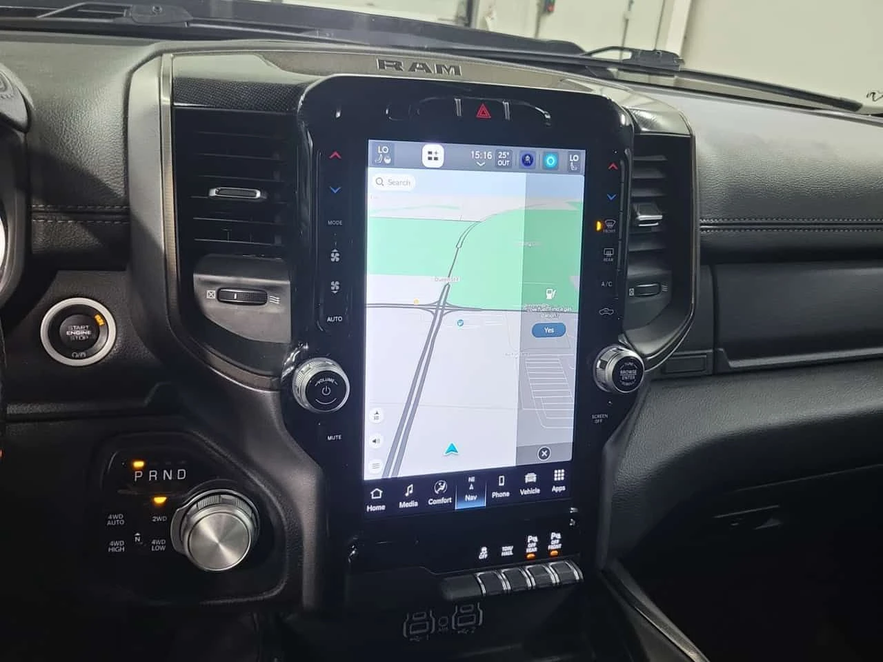 Dodge RAM 1500 * SPORT CREW CAB SHORT BED * CARFAX * ЦЕНА ДО БГ, снимка 9 - Автомобили и джипове - 54080340