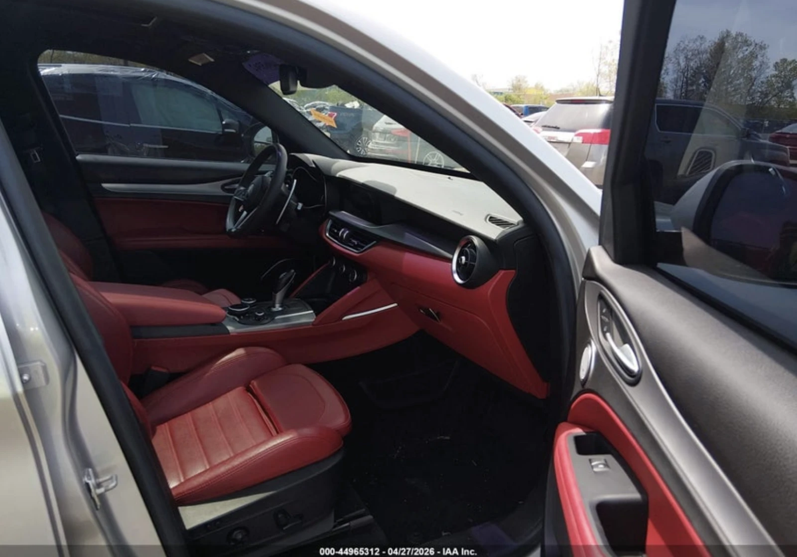 Alfa Romeo Stelvio АВТОКРЕДИТ, снимка 5 - Автомобили и джипове - 54555000