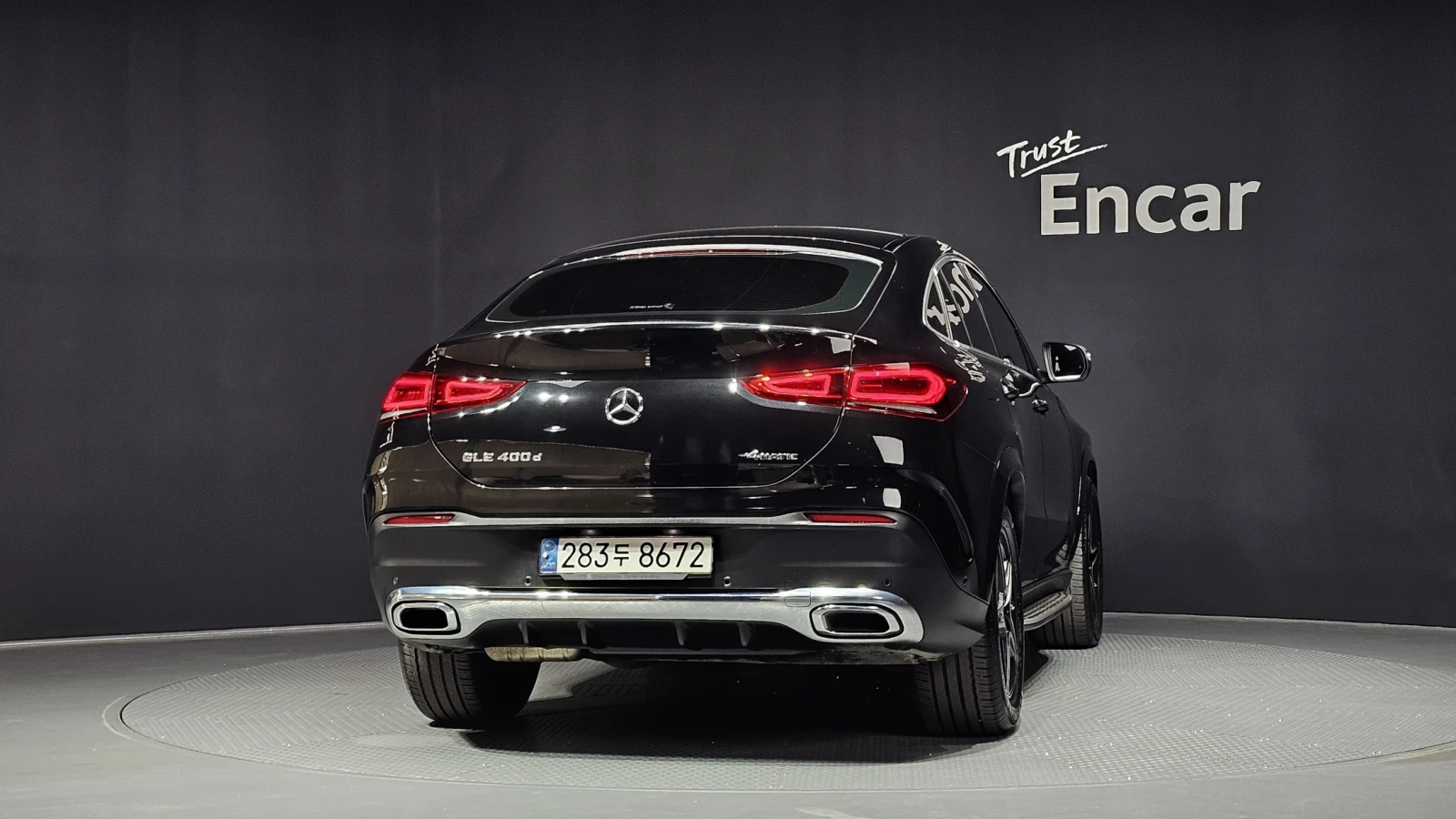Mercedes-Benz GLE 400 AMG PK* 360* HEAD-UP* DIS* ОБДУХ* КРАЙНА ЦЕНА, снимка 4 - Автомобили и джипове - 54975321