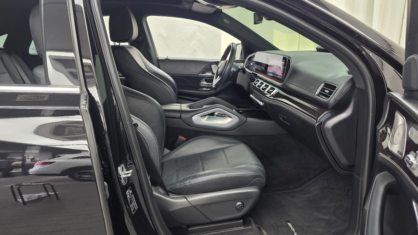 Mercedes-Benz GLE 400 AMG PK* 360* HEAD-UP* DIS* ОБДУХ* КРАЙНА ЦЕНА, снимка 15 - Автомобили и джипове - 54975321