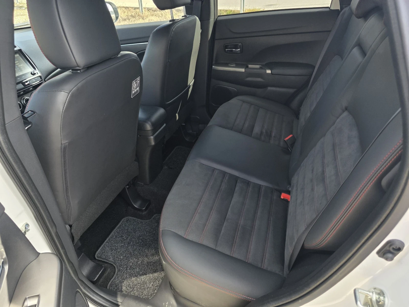 Mitsubishi ASX 2.0i 4x4 AUTOMATIC , снимка 10 - Автомобили и джипове - 55238521