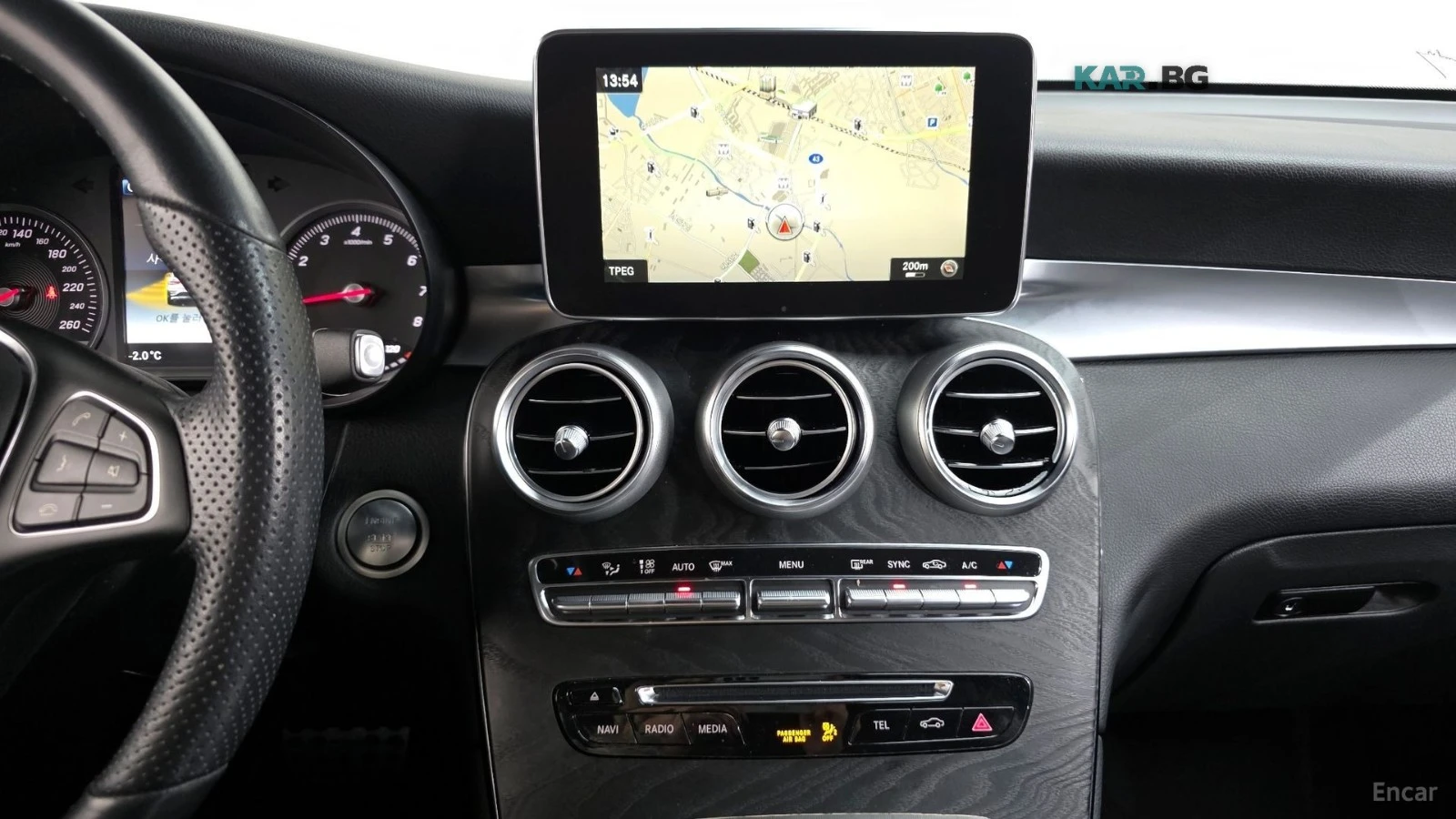 Mercedes-Benz GLC 300 4MATIC COUPE* 360* КОЖА* НАВИ, снимка 12 - Автомобили и джипове - 55888923