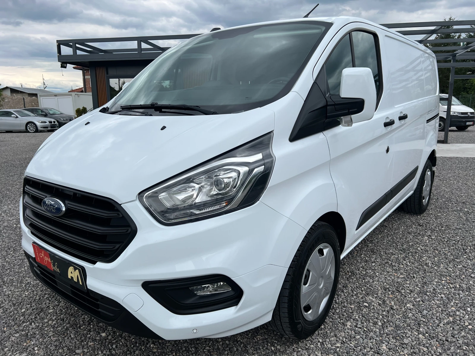 Ford Transit 2.0TDCi ДВЕ СТРАНИЧНИ ВРАТИ/Серв. история/175502км