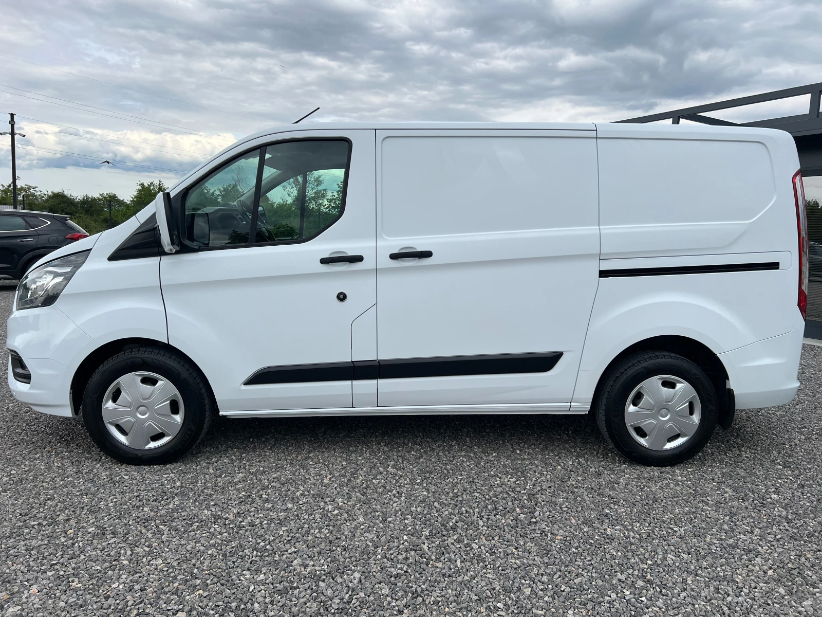 Ford Transit 2.0TDCi ДВЕ СТРАНИЧНИ ВРАТИ/Серв. история/175502км, снимка 2 - Бусове и автобуси - 54621961