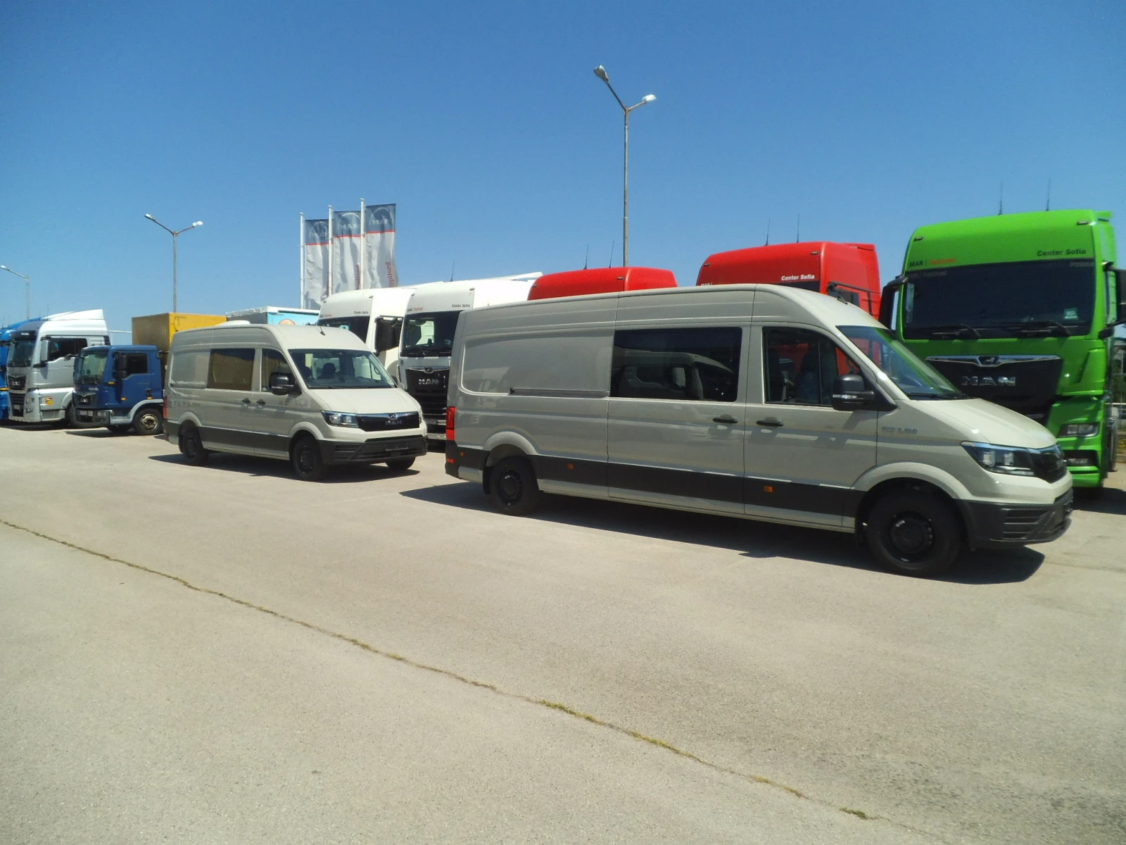 Man TGE 3.140 бус - 6+ 1 местен , снимка 14 - Бусове и автобуси - 55429666