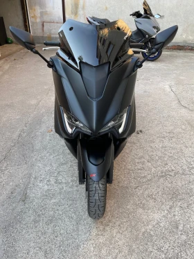     Yamaha T-max 560