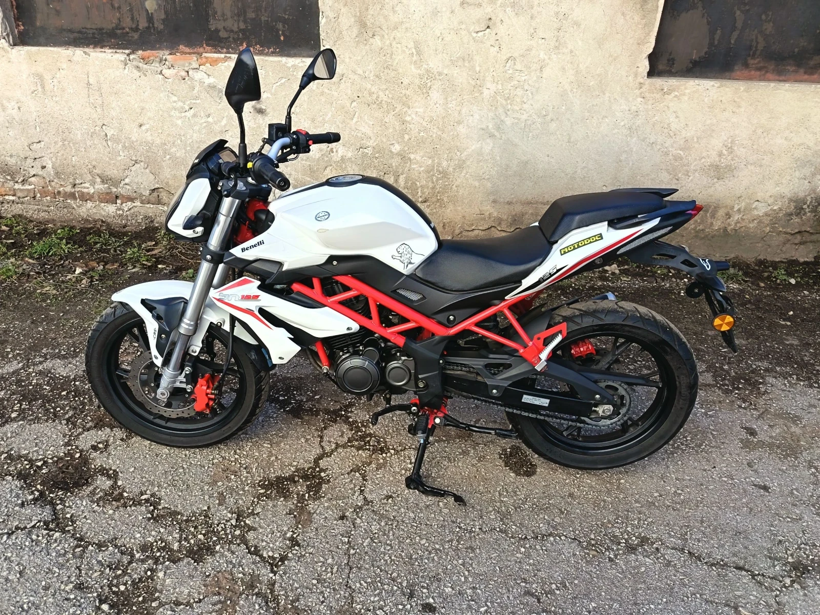 Benelli 125 BN, снимка 1
