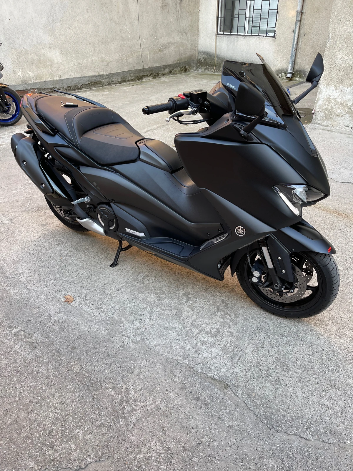 Yamaha T-max 560 - изображение 2