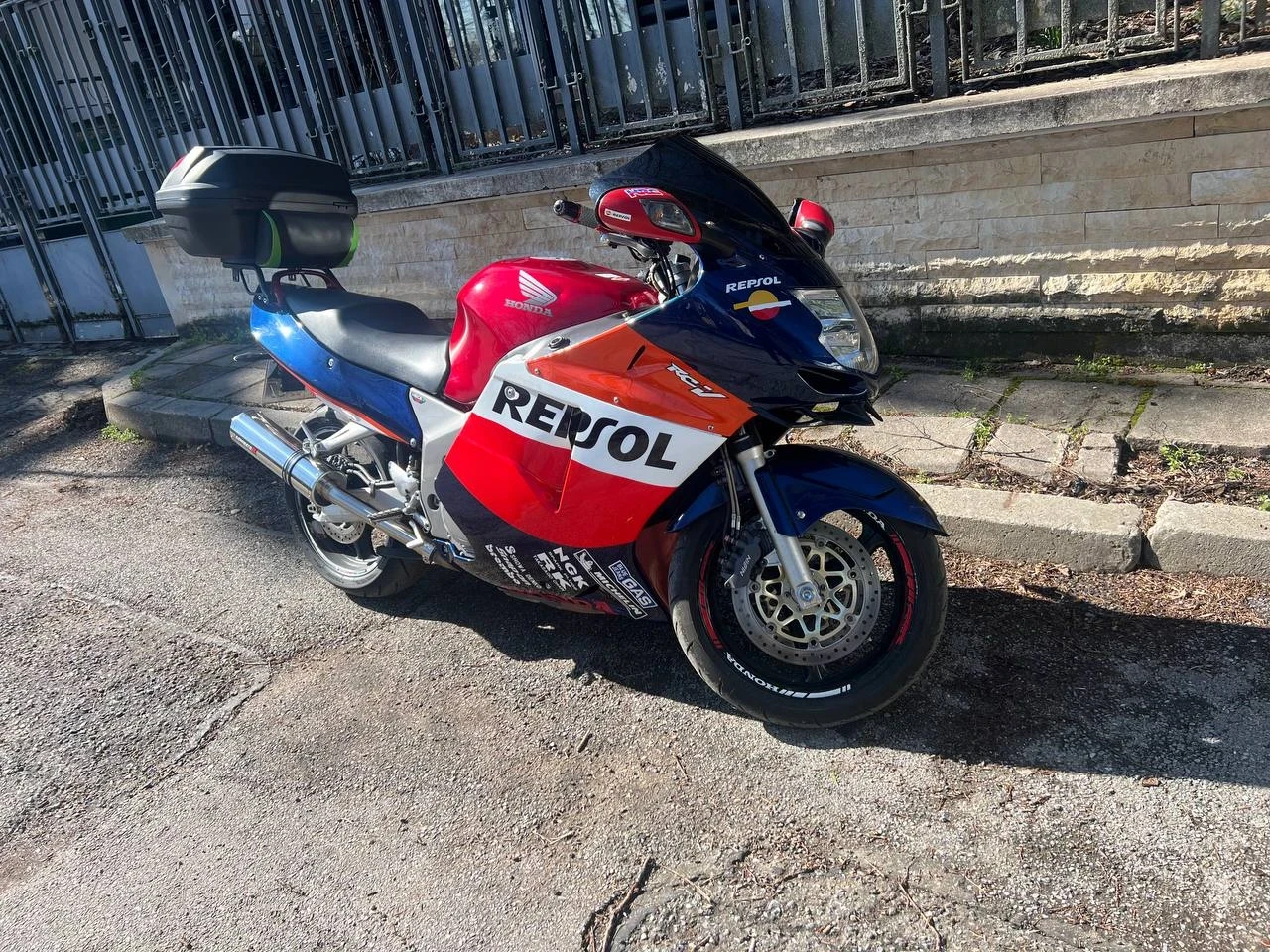 Honda Cbr 1100 XX, снимка 10 - Мотоциклети и мототехника - 54174968