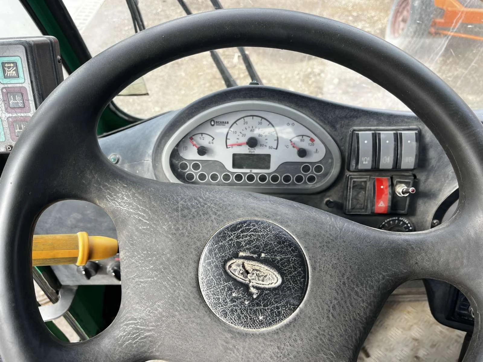    SCARAB | Mobile.bg   11