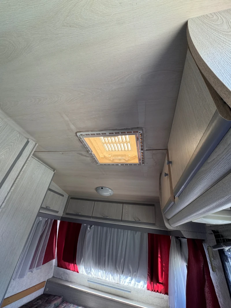 Каравана Caravelair, снимка 7 - Каравани и кемпери - 52955446