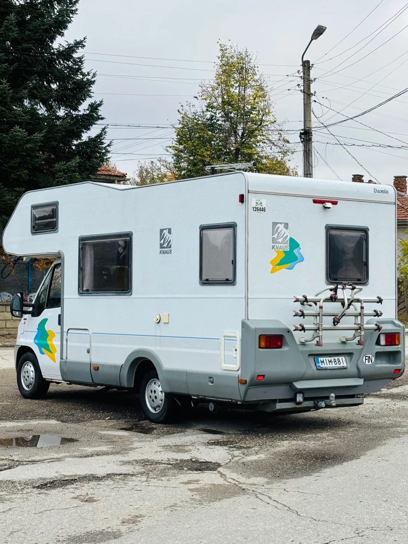 Кемпер Knaus 2.8 Ивеко двигател, снимка 6 - Каравани и кемпери - 52406541