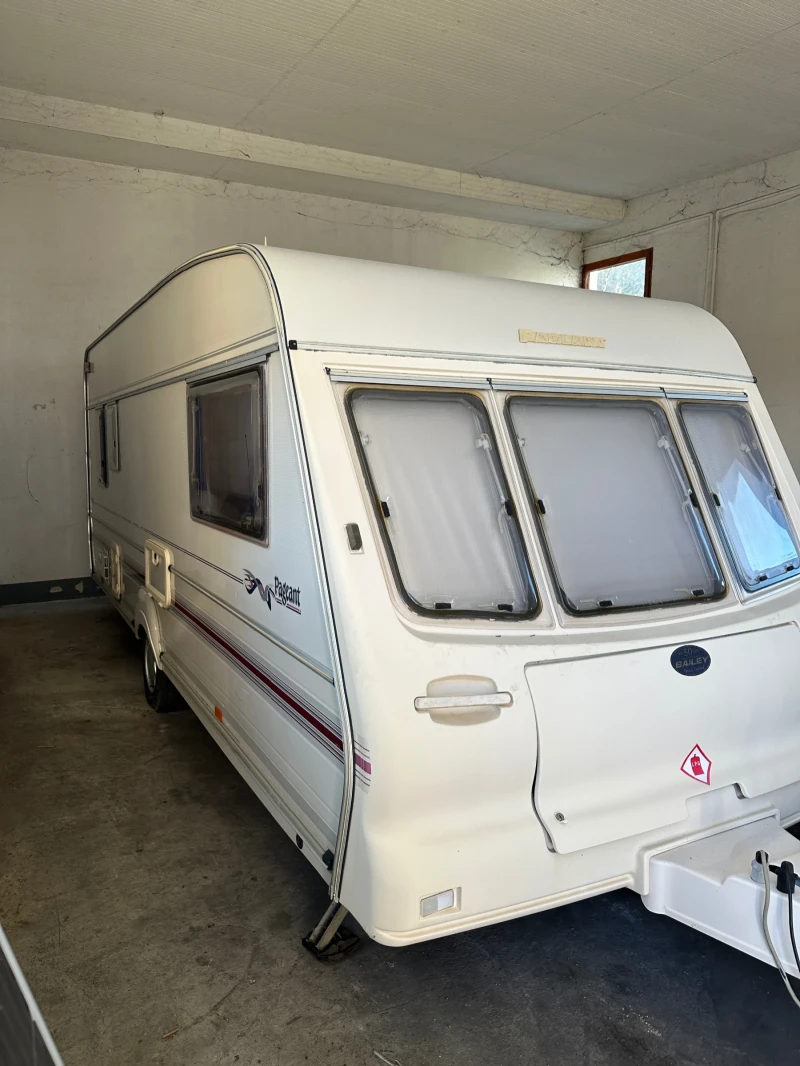 Каравана Bailey Pageant, снимка 2 - Каравани и кемпери - 52514046