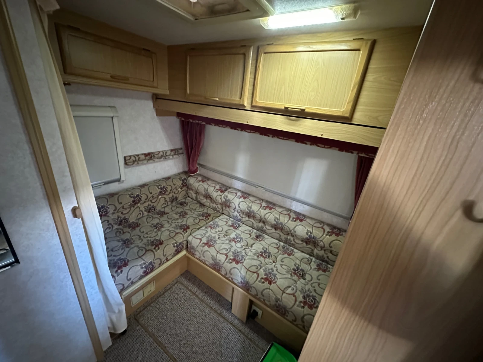  Bailey Pageant | Mobile.bg   10