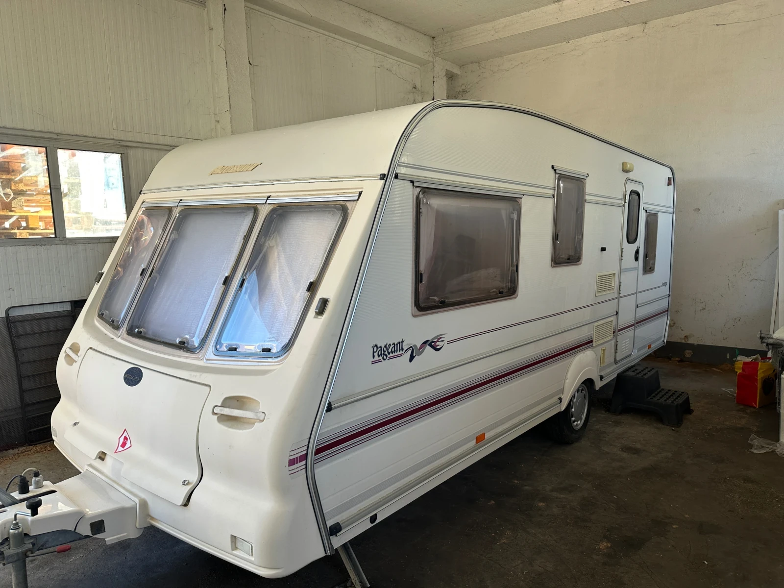  Bailey Pageant | Mobile.bg   1