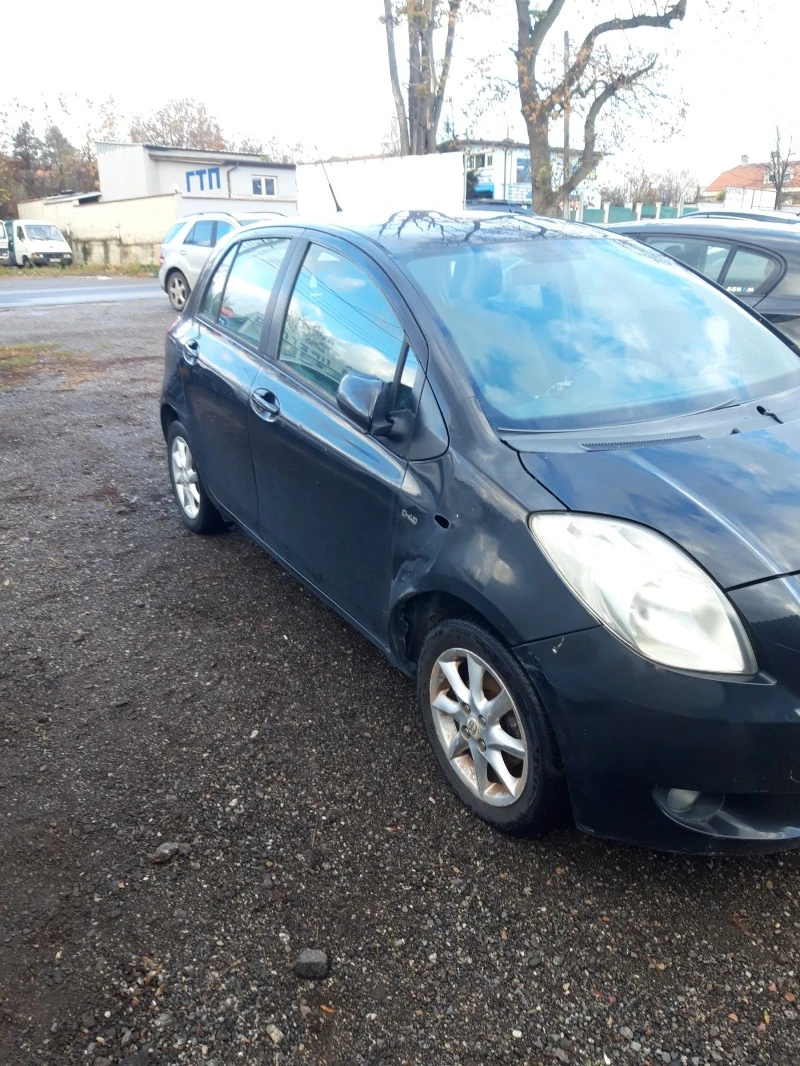 Toyota Yaris 1.4t.d НА ЧАСТИ, снимка 3 - Автомобили и джипове - 38722433