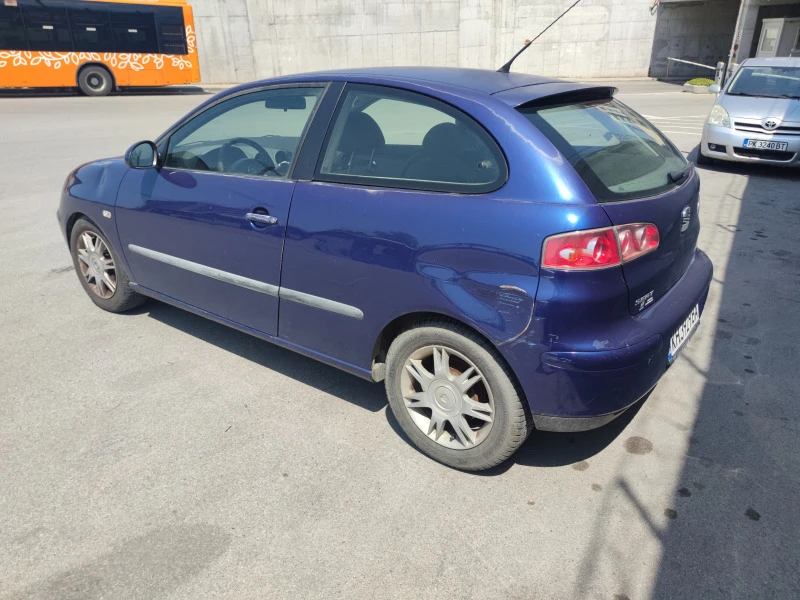 Seat Ibiza 1.4, снимка 3 - Автомобили и джипове - 46431837