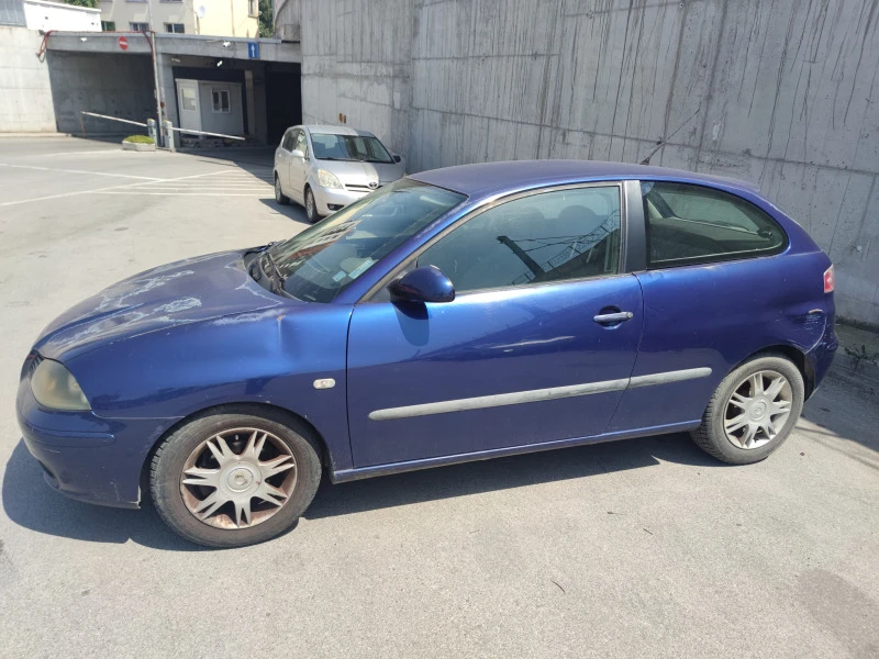 Seat Ibiza 1.4, снимка 1 - Автомобили и джипове - 46431837