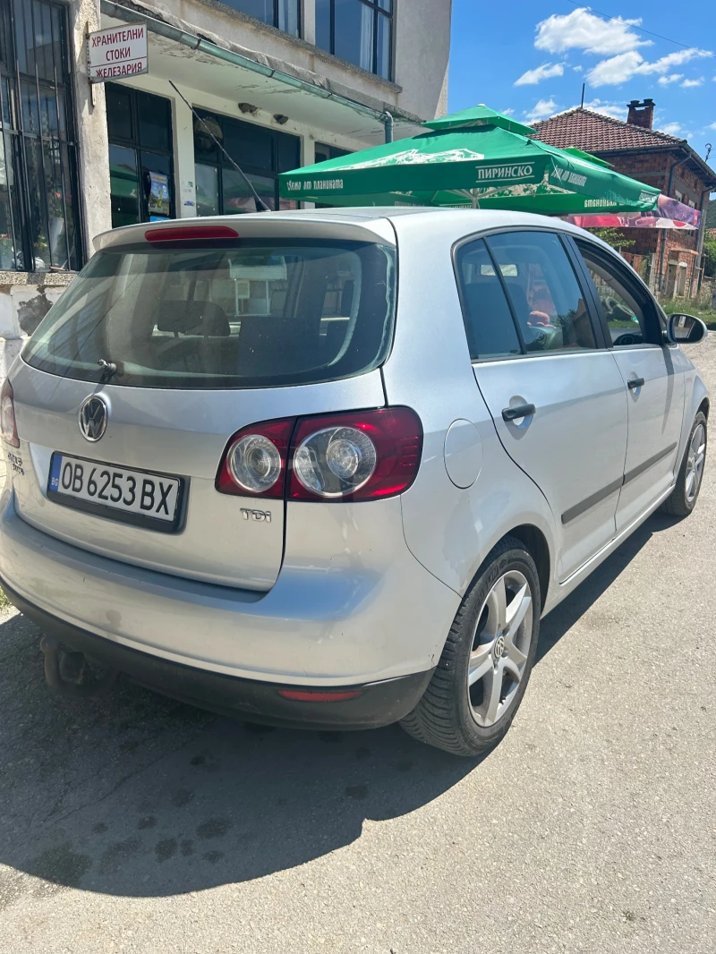 VW Golf Plus, снимка 3 - Автомобили и джипове - 47017606