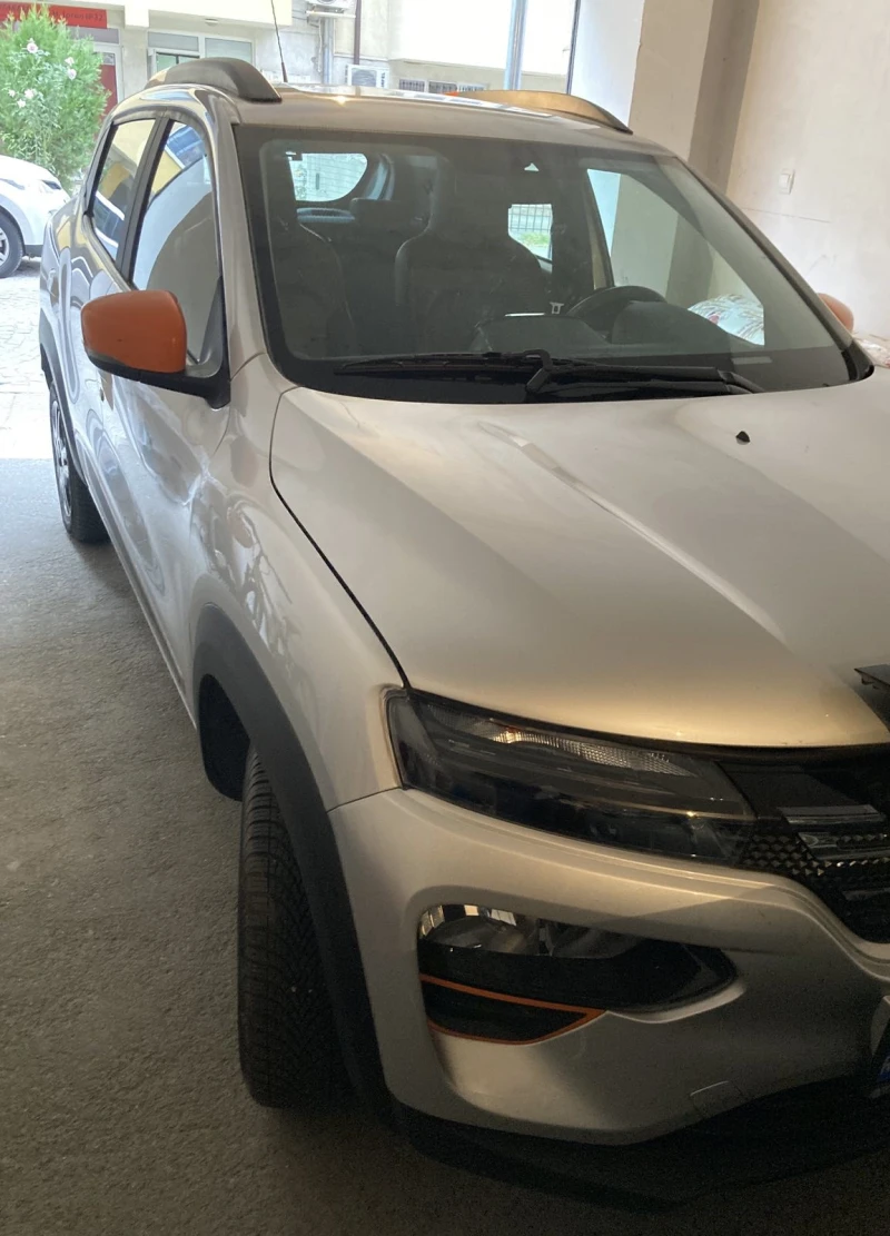 Dacia Spring, снимка 1 - Автомобили и джипове - 47452986