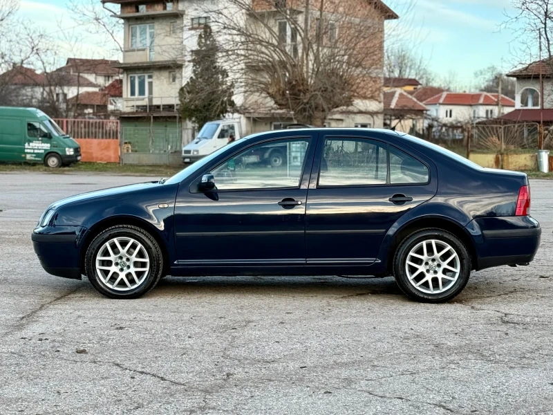 VW Bora 90кс* KLIMATRONIK, снимка 4 - Автомобили и джипове - 48382060