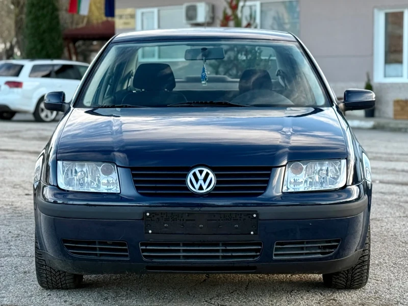 VW Bora 90кс* KLIMATRONIK, снимка 2 - Автомобили и джипове - 48382060